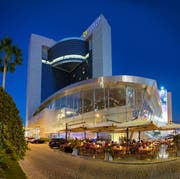 多哈沙克度假村丽思卡尔顿酒店 (The Ritz-Carlton Sharq Village)  