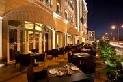 祖巴拉酒店 (Zubarah Hotel) 