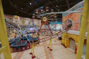 贡多拉船主题公园 (Gondolania Theme Park)